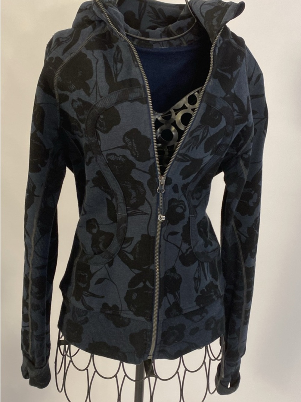 Lululemon Dark Blue & Black Floral Zip Hoodie Jacket